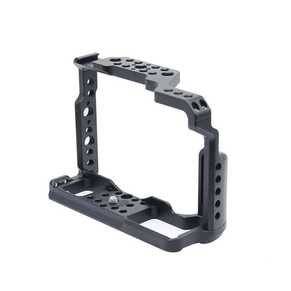 XT3 Camera Cage Compatible for Fujifilm XT2 XT3 Camera Full Cage for Fuji X-T2 X-T3 with Cold Shoe Multiple Accessories Port