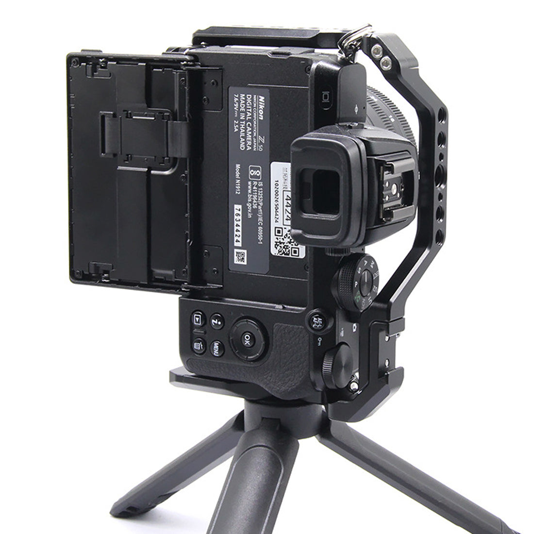 Topcine Z50 Camera Cage for Nikon Z50 Camera with 3/8“ Arri Locating and Cold Shoe Mount Extension for Microphone/ Light camera cage TOPCINE