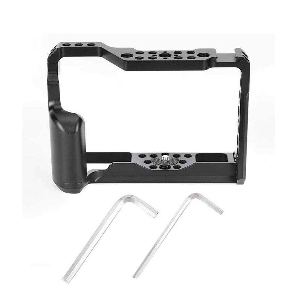 XT3 Camera Cage Compatible for Fujifilm XT2 XT3 Camera Full Cage for Fuji X-T2 X-T3 with Cold Shoe Multiple Accessories Port